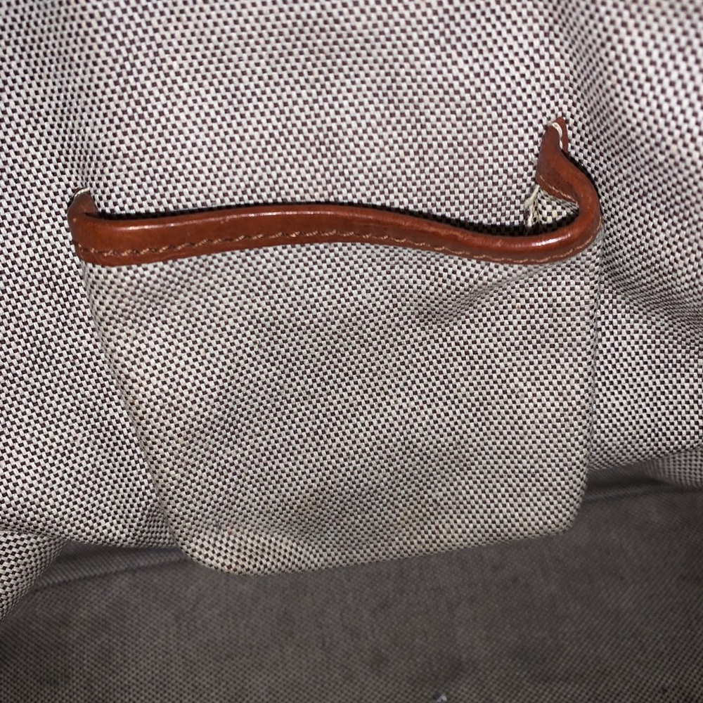 Dooney & Bourke Iconic Logo Shoulder Bag - Picture 10 of 12